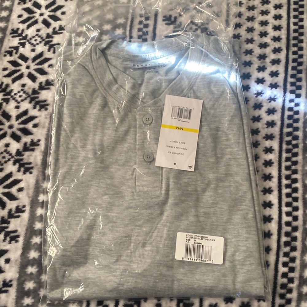 Men’s long sleeve comfort fit